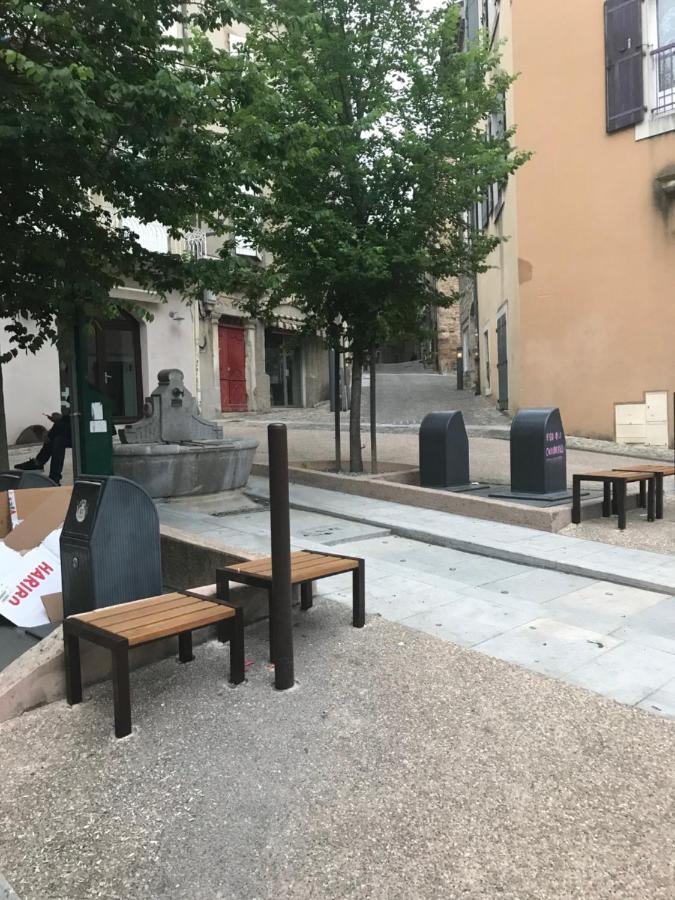 Espace Grenouillit Aubenas Appartement Buitenkant foto